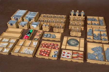 czerwona-twierdza-insert-redrewno-star-wars-rebelia-z-dodatkami1.jpg