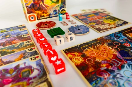 czerwona-twierdza-potwory-w-tokio-duel2.jpg